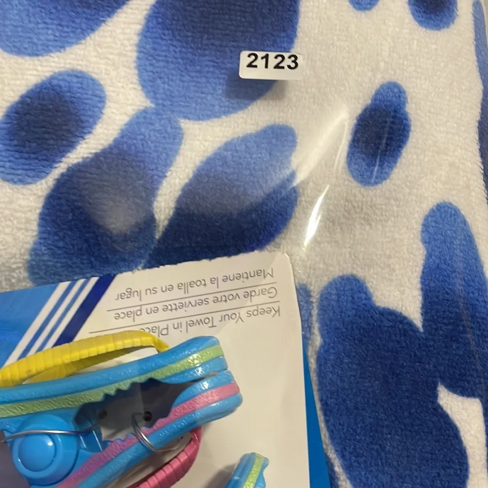 Beach Enchante Home Indigo Quick Dry Beach Towel & Chair Towel Clips …